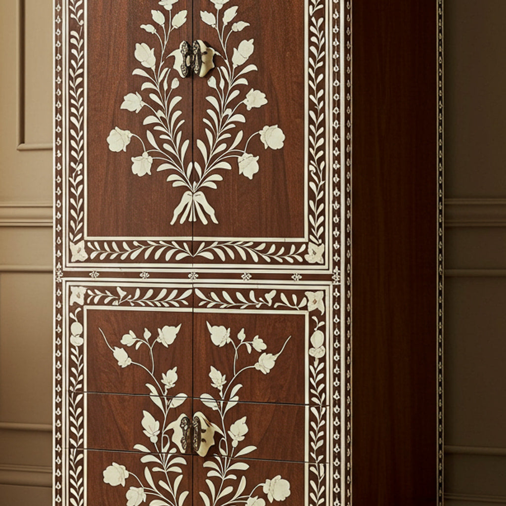 Center detail (auto-generated)