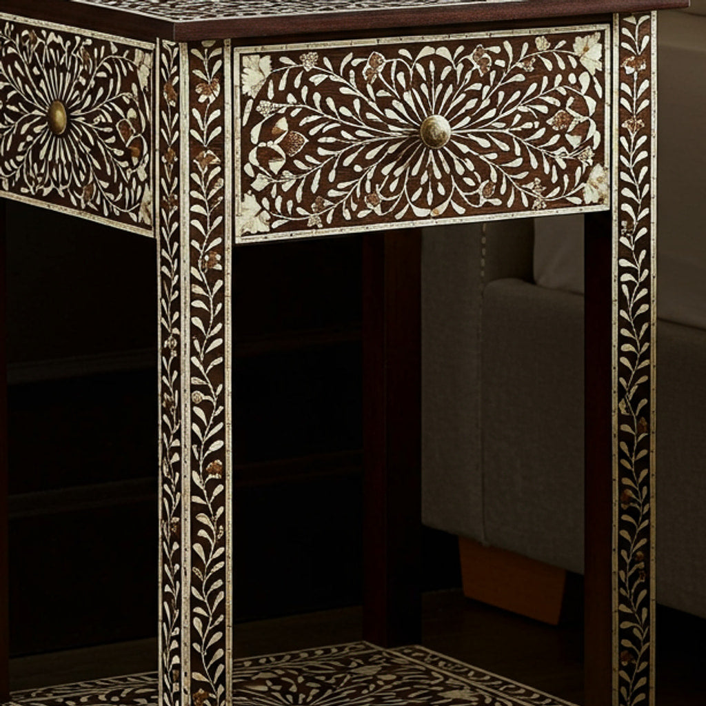 Center detail (auto-generated)