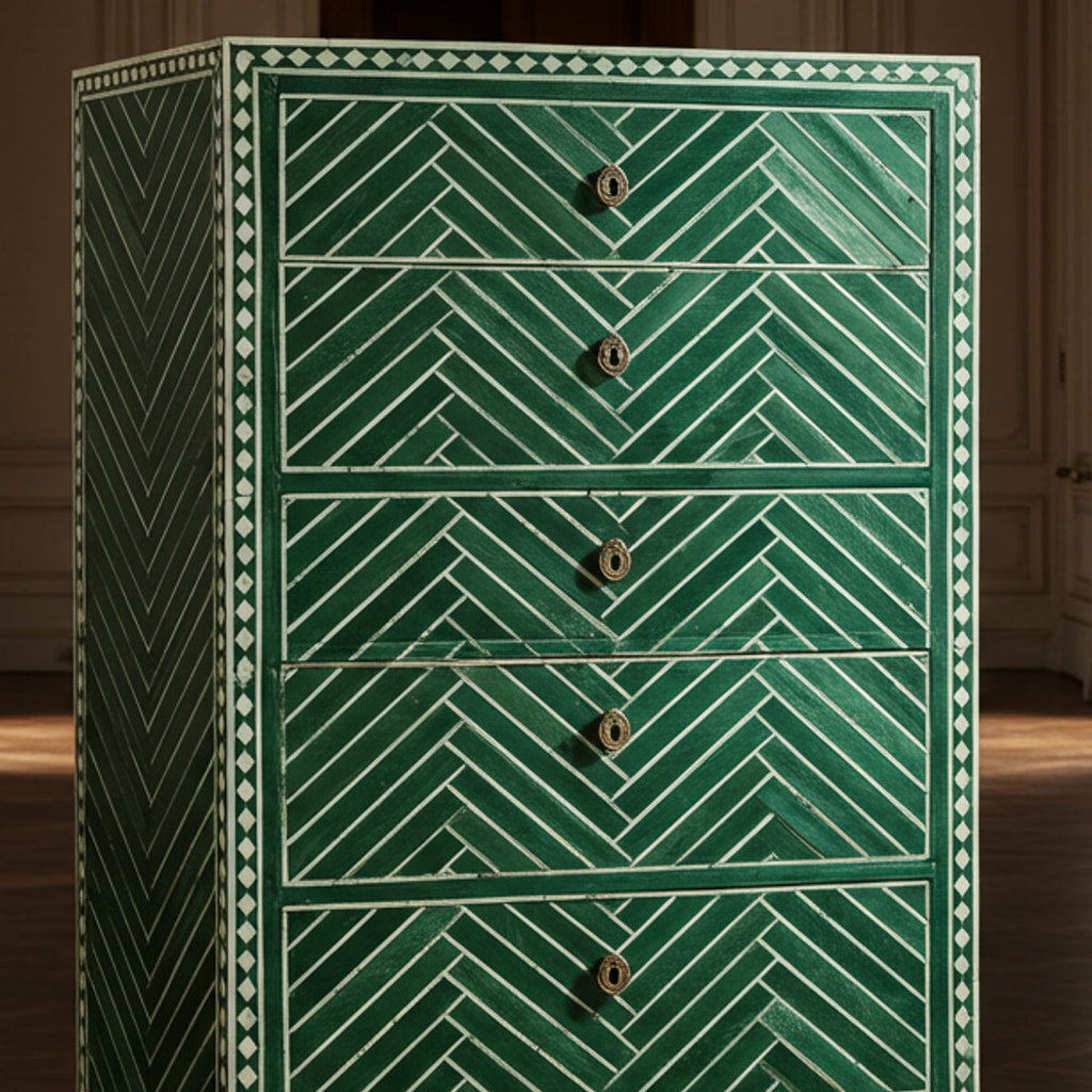 Center detail (auto-generated)