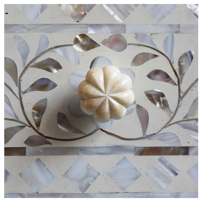 4 Drawers Dresser White Mother Of Pearl