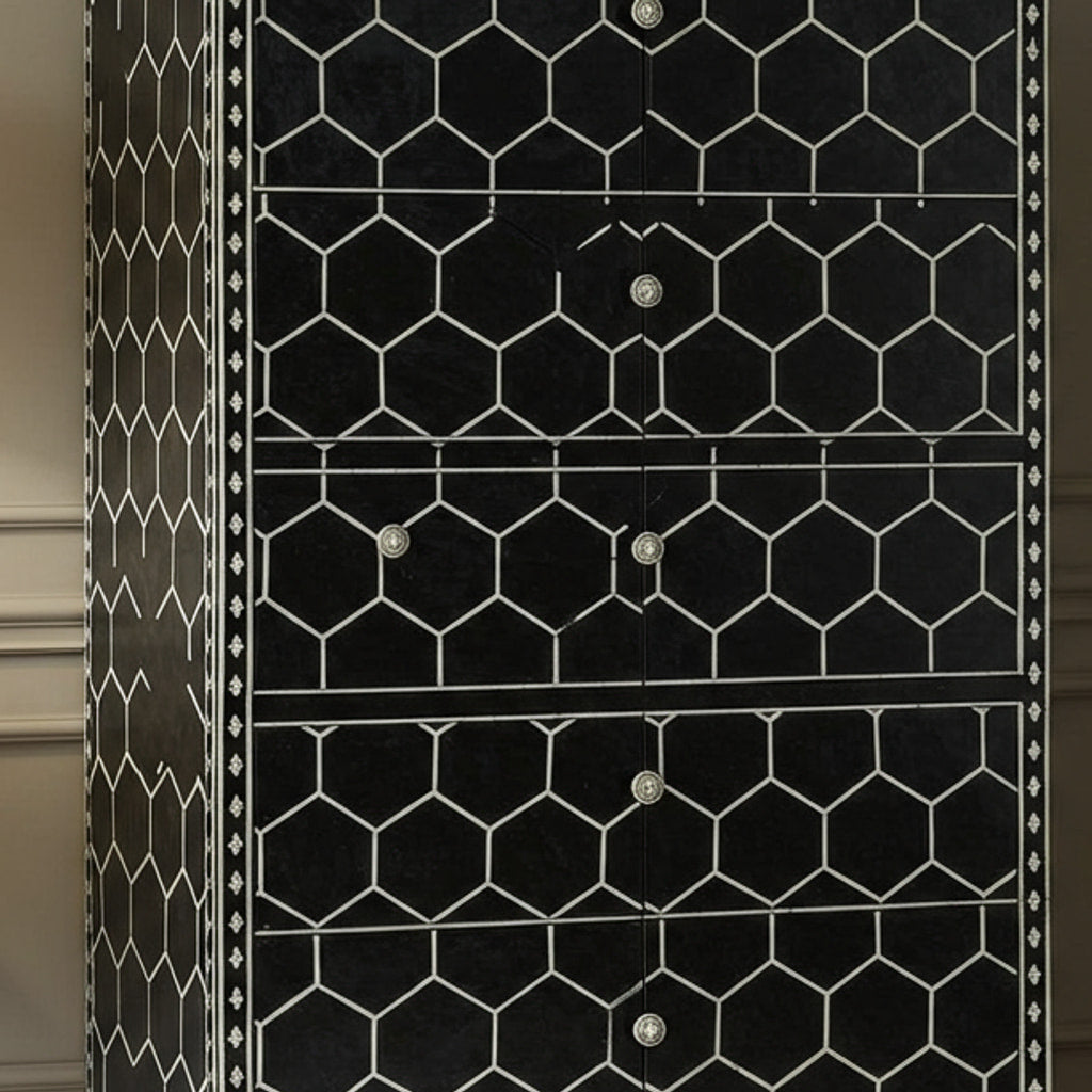 Center detail (auto-generated)