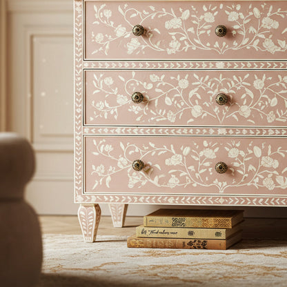 white dresser pink knobs Standard Furniture Sweet Dreams Six Drawer Dresser in White & Pink 59709