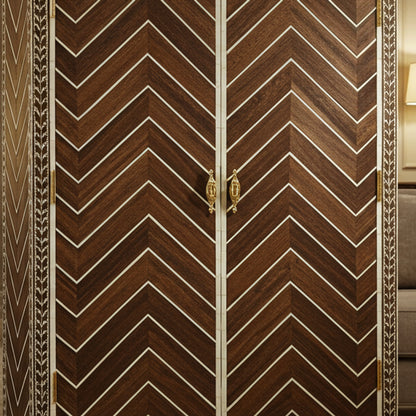 Center detail (auto-generated)
