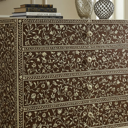 Center detail (auto-generated)