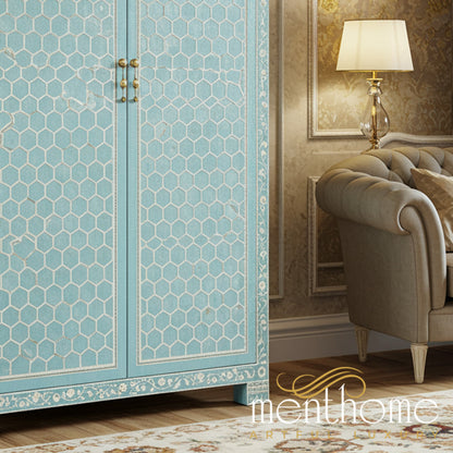 Bottom-right detail (auto-generated)