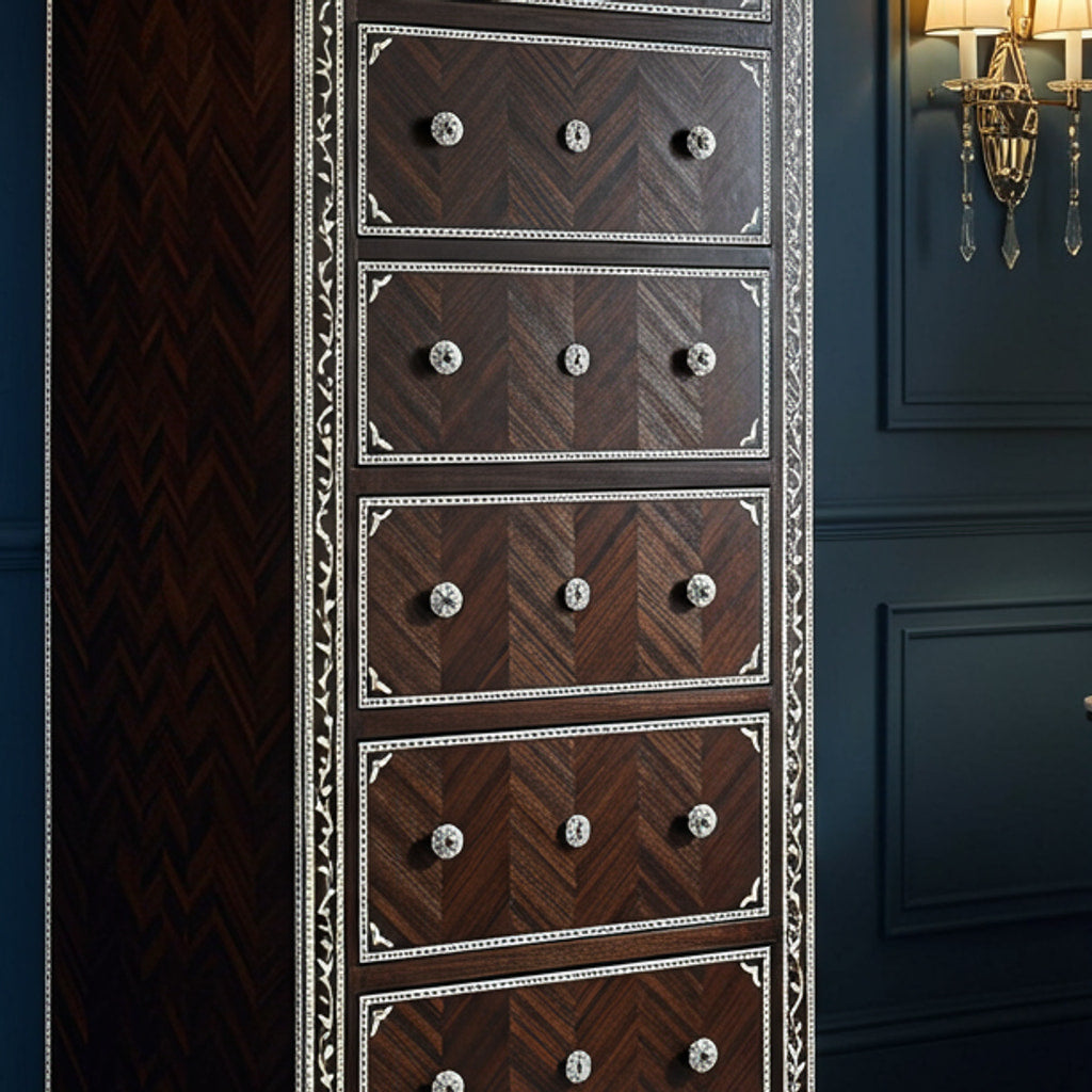 Center detail (auto-generated)